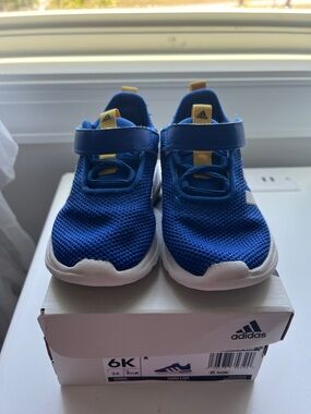 adidas Kids Royal Blue Sneakers with Yellow Tabs